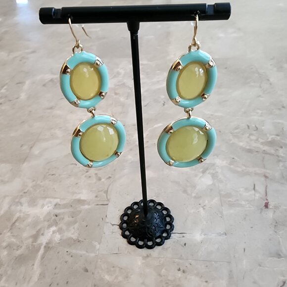 Stony Citrine-Colored Stone Dangle Earrings - Picture 5 of 6